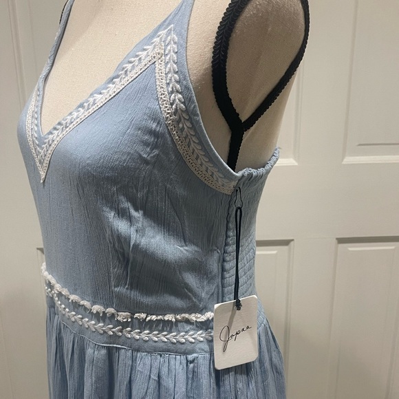 Baby blue maxi sundress with beautiful embroidered details. Size Large. NWT. - Picture 4 of 9